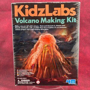 KIDZLABS VOLCANO MAKING KIT, PROJECT DECORATION 4M SEALED FOR AGES OVER 8